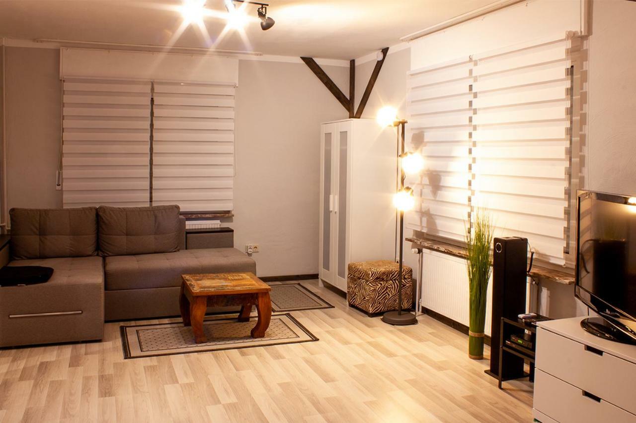 بورين Ferienwohnung Buren/Weiberg المظهر الخارجي الصورة